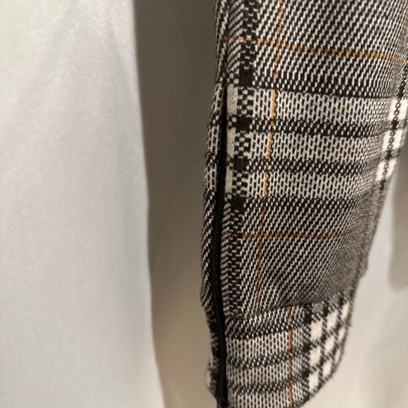 Zara Plaid Trousers, Zipper Ankle Peg Leg, Size M - Picture 5 of 9